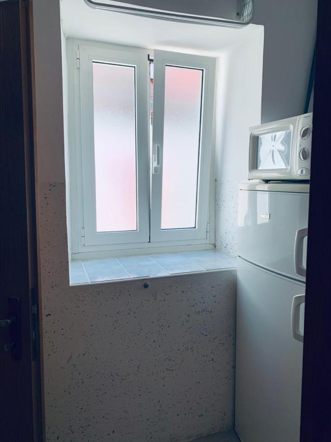 Apartma 1 And 2 Appartments Appartamento Pirano